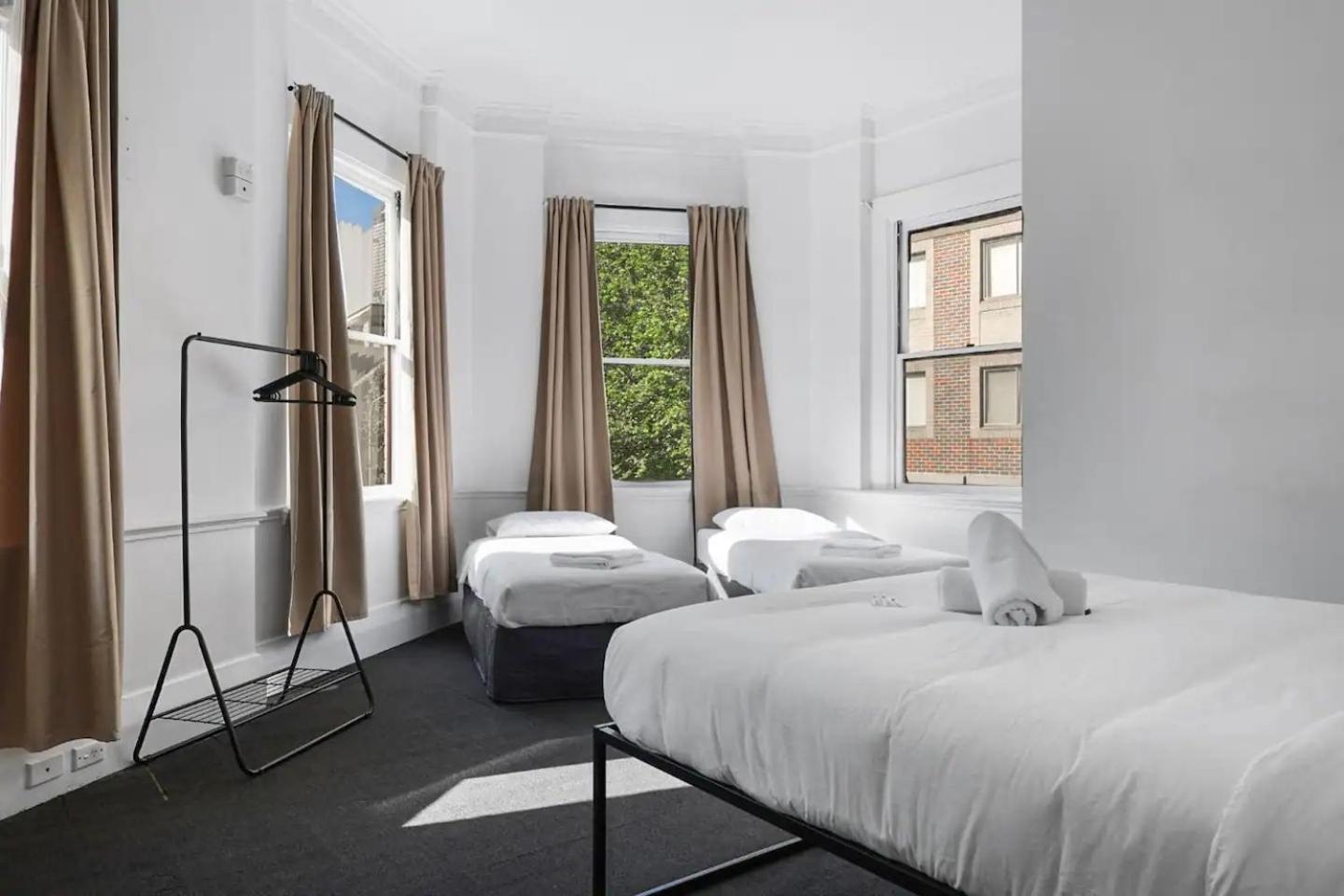 Venus By The Harbour Budget Hotel سيدني المظهر الخارجي الصورة