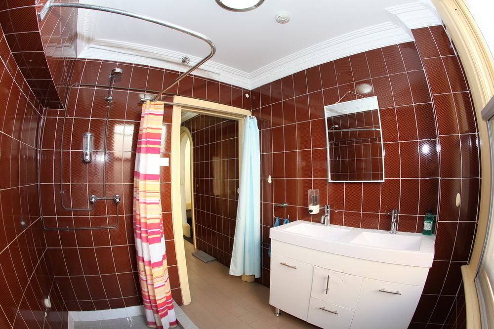 Venus By The Harbour Budget Hotel سيدني المظهر الخارجي الصورة